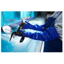 Guante de protección química Ansell 23-201 pvc azul con manguito hasta el hombro.
