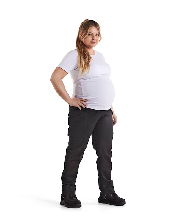 Pantalones laborales stretch para embarazada Blaklader 7101. Multibolsillo, alojamiento para rodilleras.