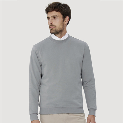 Dessuadora Hakro Performance 475 amb coll rodó, punt Microlinar de llarga durabilitat, apta per a rentat industrial.