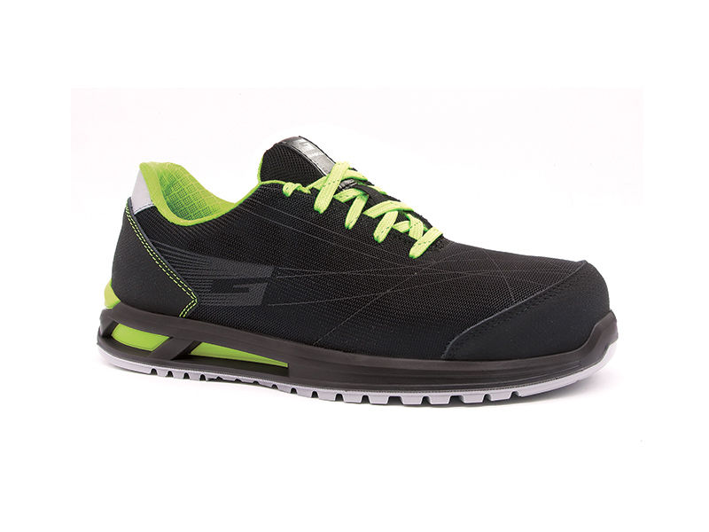 Zapato Giasco Aruba S3 SRC, tejido técnico muy transpirable, horma ancha, suela 3 densidades con inserto antitorsión.